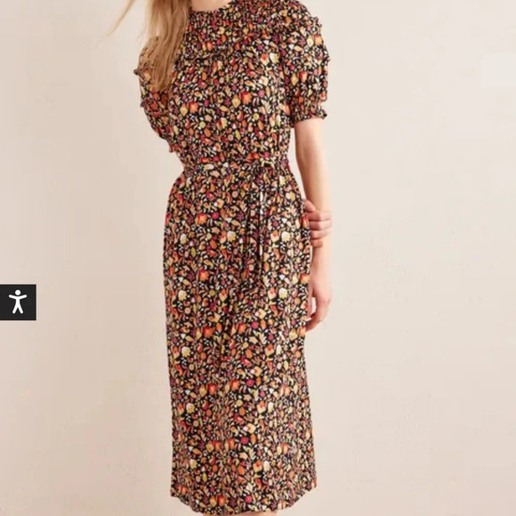 Boden Dresses & Skirts - Boden Yoke Detail Jersey Midi Dress